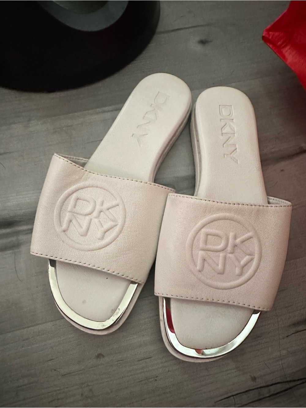 DKNY white Slide Sandals with Embossed Logo and Metallic Toe